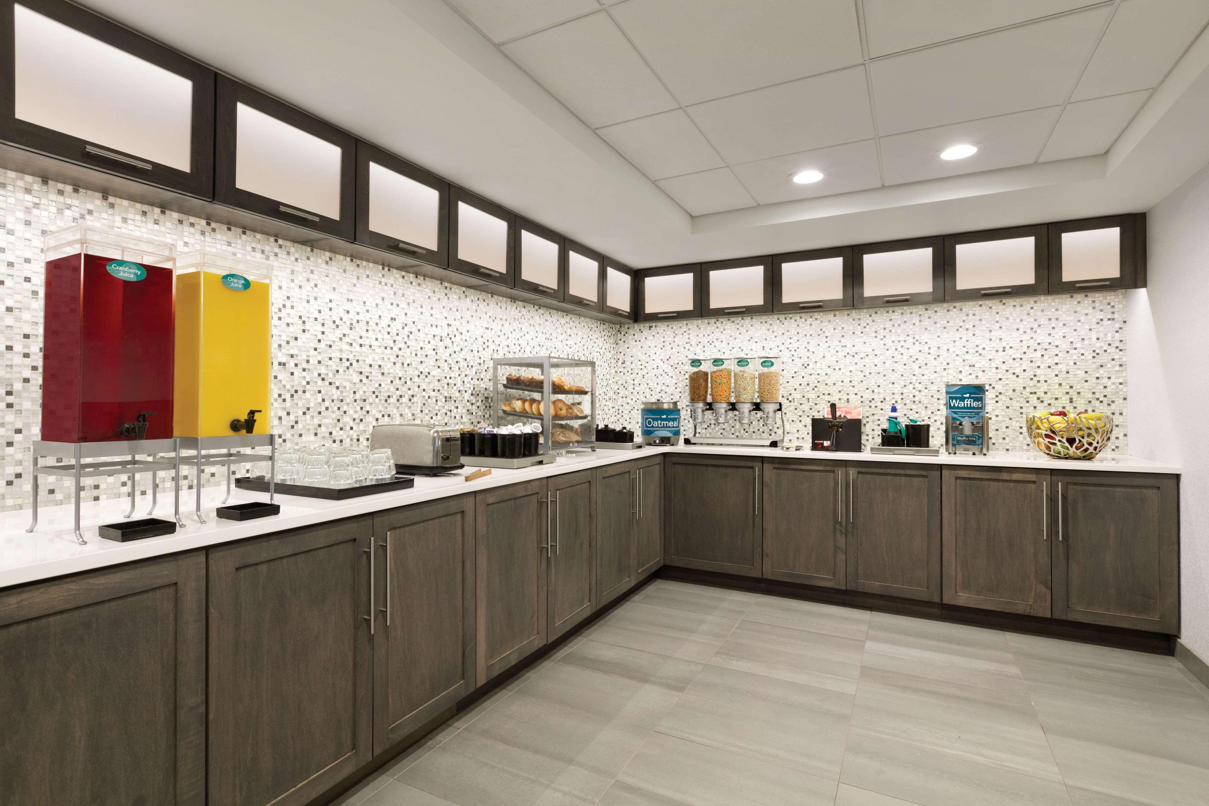 Homewood Suites Вильямсбург Экстерьер фото