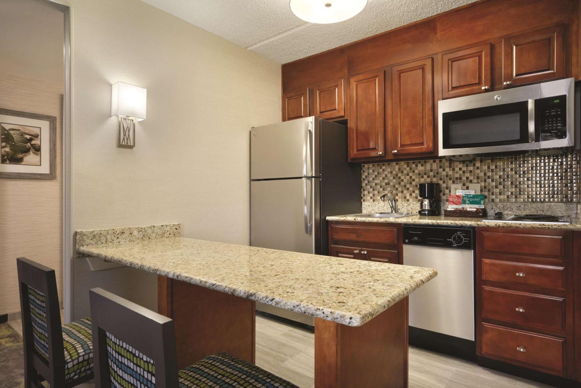 Homewood Suites Вильямсбург Экстерьер фото