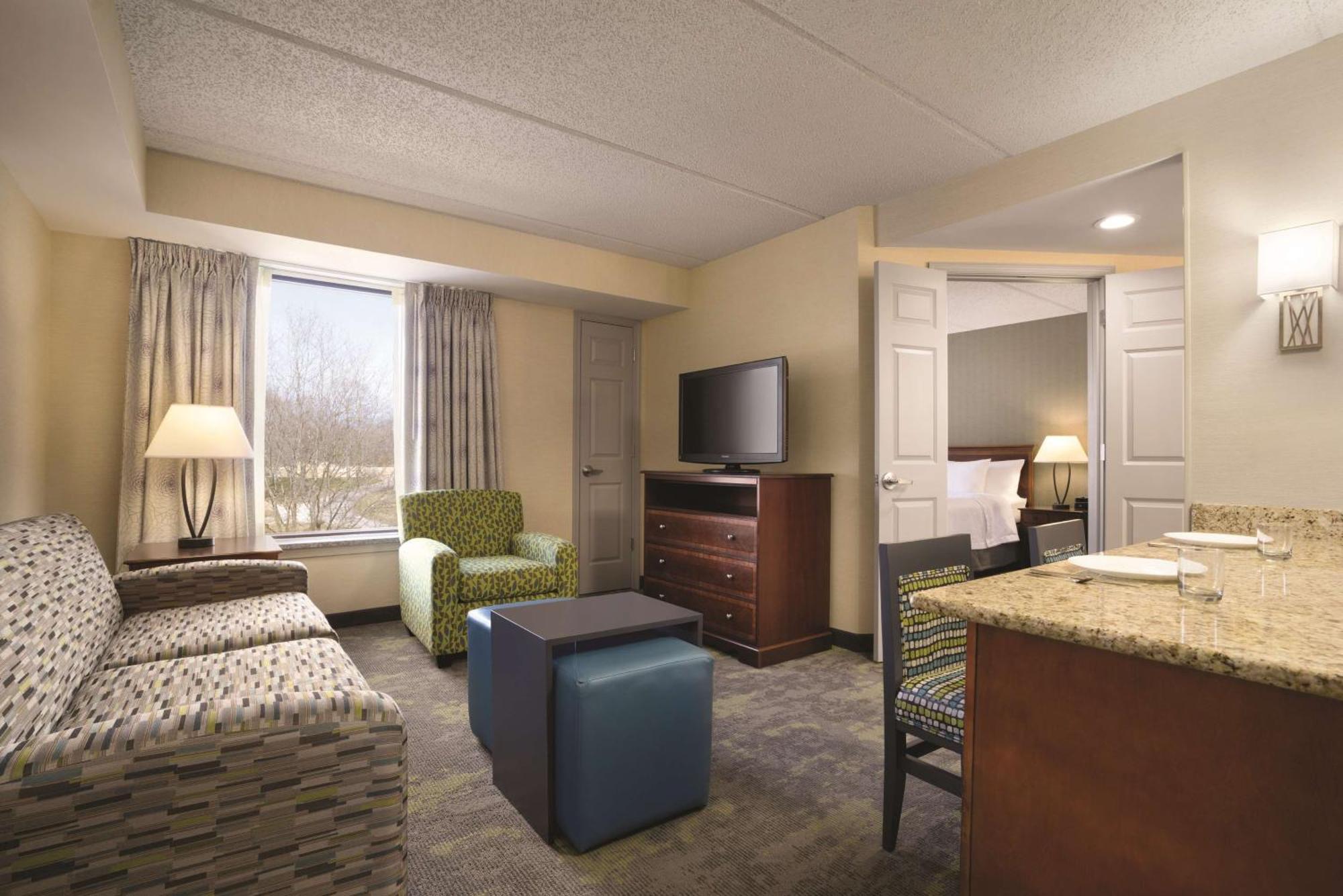 Homewood Suites Вильямсбург Экстерьер фото